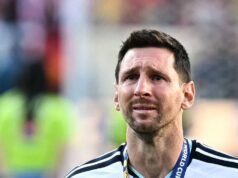 Lionel Messi desabou depois que a Argentina perdeu para a Espanha na história da Copa do Mundo