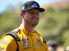 Resultados do torneio da temporada da NASCAR para as semifinais em North Wilkesboro, cujos pilotos estão nas finais
