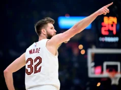 Philadelphia 76ers concordam em contrato de 4 anos e US$ 39 milhões com Dean Wade