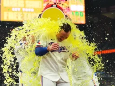 Wyatt Langford rebateu o IL no dia 9, quando os Rangers venceram os Angels depois de perder uma vantagem de 5 corridas.