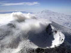 Este vulcão na Antártica está expelindo US$ 6.000 em pó de ouro por dia – mas você não pode ir buscá-lo