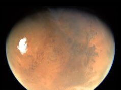 A NASA lançou um vídeo de cair o queixo de uma espaçonave passando por Marte. Você já viu