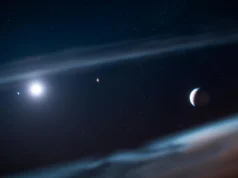 O Telescópio Webb da NASA descobriu um planeta gigante escondido em um dos sistemas mais famosos da astronomia