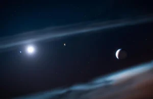 O Telescópio Webb da NASA descobriu um planeta gigante escondido em um dos sistemas mais famosos da astronomia