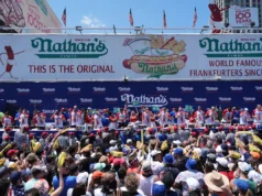 Comedores incompetentes ainda estão perseguindo o resgate do Nathan’s Hot Dog Contest
