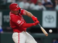 Langford e Berger marcaram o oitavo em quatro corridas na vitória do Rangers sobre o Astros por 7-3