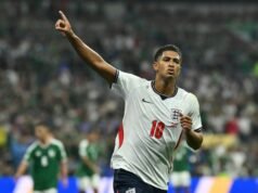 Bellingham enviou a Inglaterra, com 10 jogadores, para as quartas de final da Copa do Mundo depois de derrotar o México