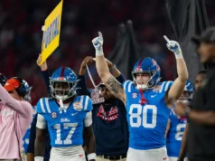 TE de três estrelas se compromete com FSU e Alabama Ole Miss