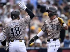 Os Padres entram no intervalo do All-Star com 0,500 com uma vitória na série sobre os Blue Jays
