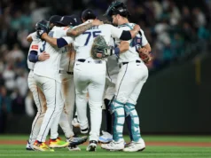 Os Mariners têm uma grande sexta entrada para apoiar Wu na vitória por 8-3 sobre os Angels