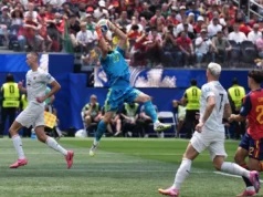 O goleiro espanhol Unai Simeone estabeleceu um recorde na Copa do Mundo com 519 minutos consecutivos sem marcar.