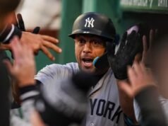 Aaron Boone, dos Yankees, esclarece a situação de retorno de Giancarlo Stanton em meio à confusão