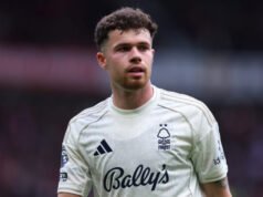 Manchester United está interessado em contratar o ex-jogador do Liverpool