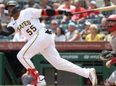 Esmerlin Valdez, do Pirates, junta-se a Andrew McCutchen nos livros de história de Pittsburgh com estatísticas estelares de novato
