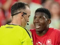 A merecida recompensa da Suíça pelo desempenho foi a expulsão do jogo e a eliminação da Copa do Mundo