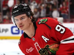 Connor Bedard, do Blackhawks, é o terceiro jogador mais bem pago da NHL, com um salário médio anual de US$ 75 milhões por 5 anos.