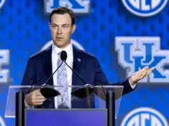 O novo técnico de futebol do Kentucky, Will Stein, acredita com confiança que os Wildcats vencerão ‘por minha causa’
