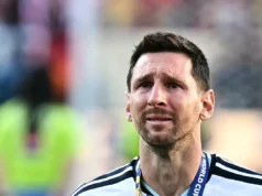 Copa do Mundo de 2026: Messi chora depois de perder, pois a carreira no futebol internacional pode acabar