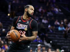 76ers supostamente trocaram F Johni Broome e escolheram o Clippers por dinheiro para ficar sob os dois aventais após a contratação de LeBron James