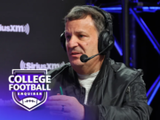 Mike Lombardi foi afastado + jogadores de Stanford formam CFPA Chapter + Ohio State lucra com Chase