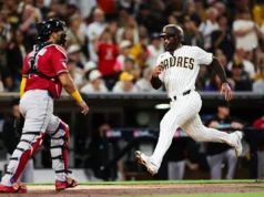 Campasano, auxiliado pelo home run de Anduza, levou os Padres à vitória por 10-4 sobre os Diamondbacks