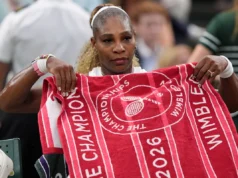Serena Williams desiste da partida de duplas com a irmã Venus em Wimbledon devido a lesão
