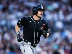 Kepler, do Arizona, acertou um home run de 3 corridas, o primeiro desde que voltou de uma suspensão de 80 jogos.