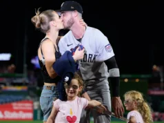 Tudo em família: Cody Bellinger vence o All-Star MVP enquanto seu pai, o ex-jogador da grande liga Clay, assiste