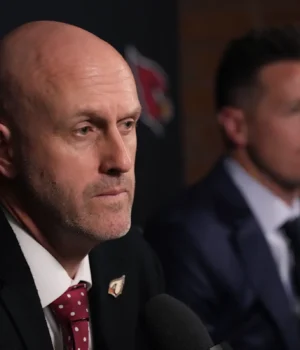 https2F2Fmedia.zenfs_.com2Fen2Farizona_cardinals_wire_usa_today_sports_articles_6622F59c2fc8d84.webp