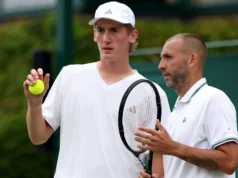 Assista Wimbledon: a carreira de Evans termina em derrota em duplas, Osaka na terceira rodada