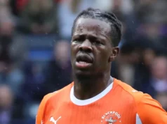 Blackpool contrata o ex-emprestado Anderson do Charlton