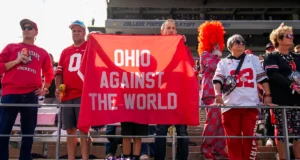 Dez grandes programas classificados por tamanho do mercado de televisão que os Buckeyes usam