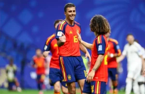 “Ele merece este troféu” – Mark Cukrella presta homenagem a Rodri, do Man City, após ganhar a Bola de Ouro da Copa do Mundo