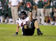 Ryan Manalak era um ‘azarão’ como jogador. Agora ele lidera a defesa da UConn