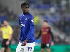 Relatório: Everton ataca para fechar acordo de £ 24 milhões para a academia do Chelsea
