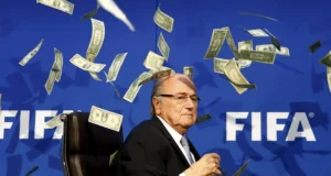 Por que o ex-presidente da FIFA, Sepp Blatter, chamou Gianni Infantino