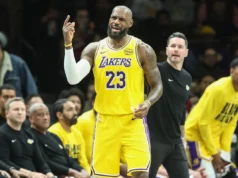 Brian Windhorst encerra rumores de agência gratuita de LeBron James em um detalhe importante