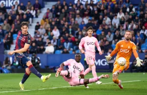 O Real Madrid está considerando uma mudança surpresa para a estrela do Levante