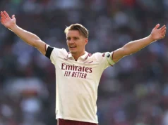 O Arsenal venderá Odegaard para contratar novo meio-campista?