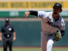 O arremessador do Miami Marlins, Yuri Perez, foi removido após lançar 7 entradas perfeitas contra o Atletismo