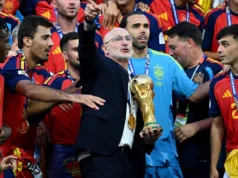 Luis de la Fuente reage: técnico da Espanha sobre como limitou Messi, vitória na Copa do Mundo, tatuagem de Cucurella, mais