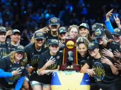 Uma grande mudança na classificação: o Torneio Feminino da NCAA será classificado entre os 16 melhores no próximo ano por classificações reais.