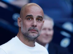 Artigos de escritório do Guardiola, incluindo xícaras de café e tartarugas de cerâmica, serão leiloados