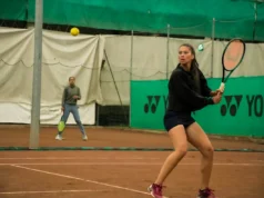 Mizzou contrata a veterana internacional Alexandra-Irina Angle para a escalação de 2026-27