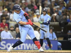 Homers de Okamoto, Jace Wynn – Yahoo Sports
