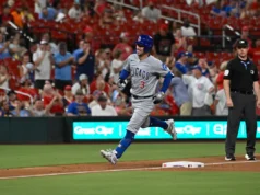 Alex Bregman e Nico Hoerner Home Runs ajudam Cubs a derrotar Cardinals na segunda-feira