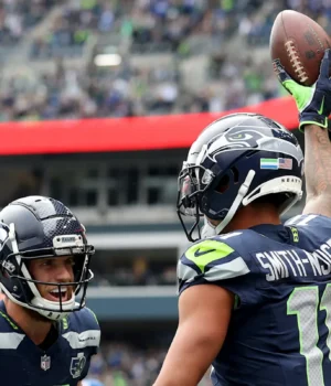 https2F2Fmedia.zenfs_.com2Fen2Fseattle_seahawks_wire_usa_today_sports_articles_7982F605cd29a29b.webp