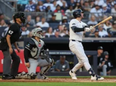 A escalação para sábado à noite contra os Dodgers no Yankee Stadium foi anunciada