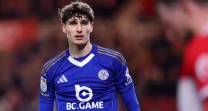 Ben Nelson: Alvo do Man United diz ao Leicester que quer sair