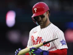 O rebatedor inicial do Phillies, Bryce Harper, pela 40ª vez em sua carreira na MLB
